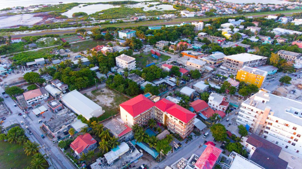 Tropical Palace Hotel San Pedro (Ambergris Caye) Exterior foto